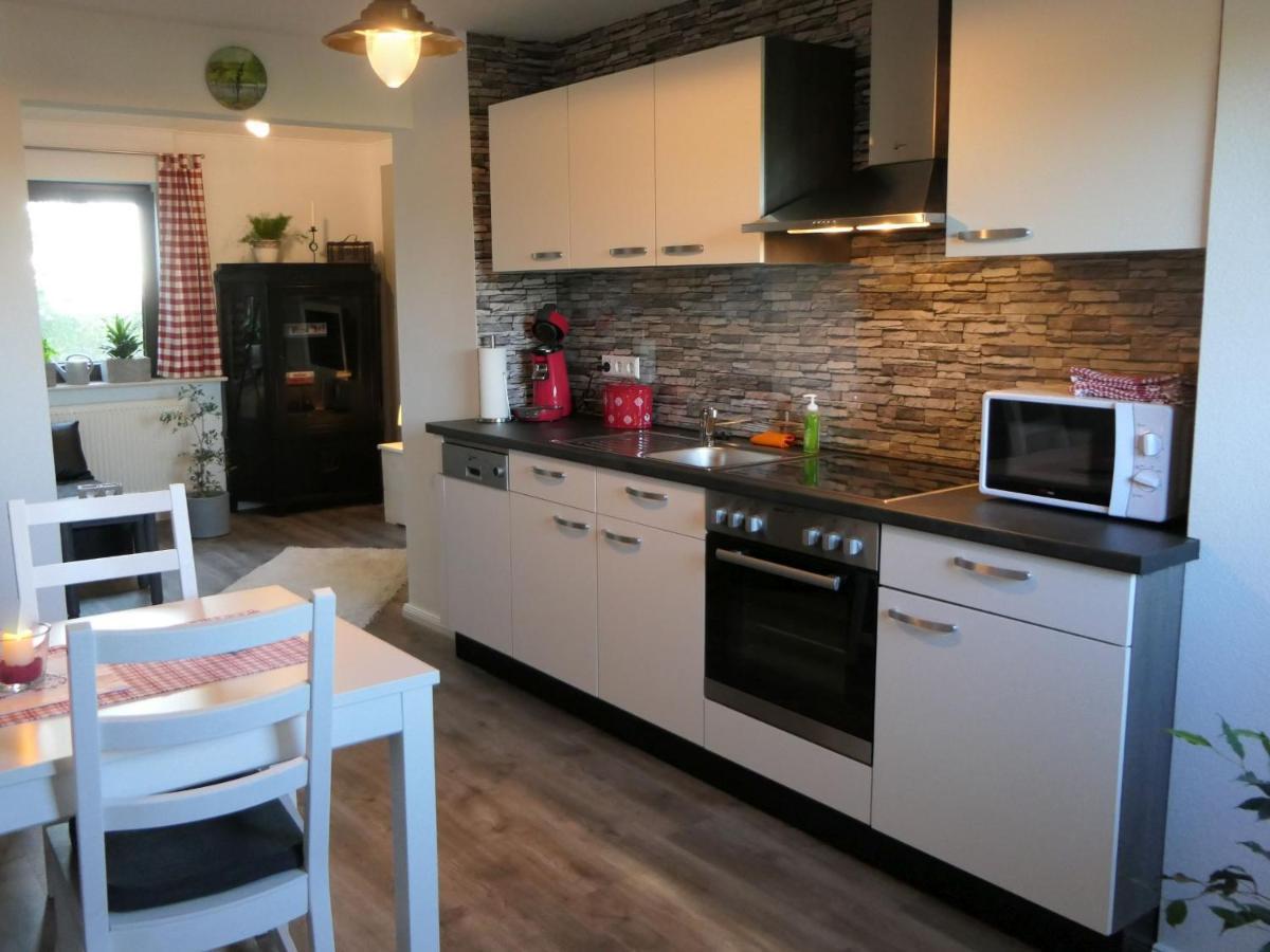 Ferienwohnung Sunnenviul Ленещат Екстериор снимка